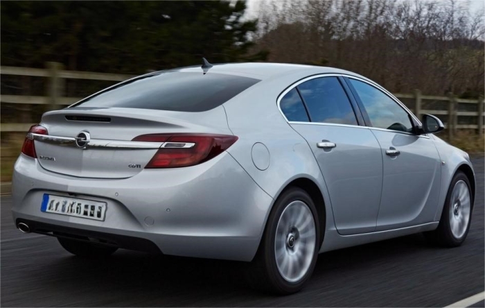 Opel Insignia Limousine